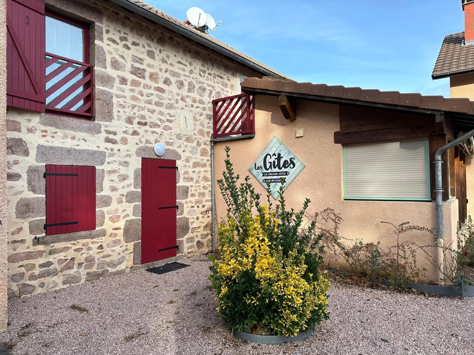 Hotel Du Cote De Chez Sam Andelaroche Exterior foto